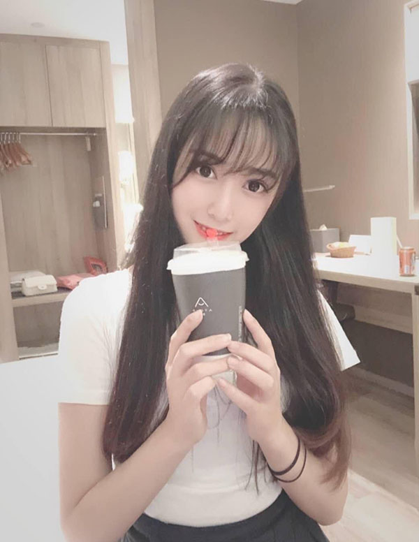 温哥华高端模特微信