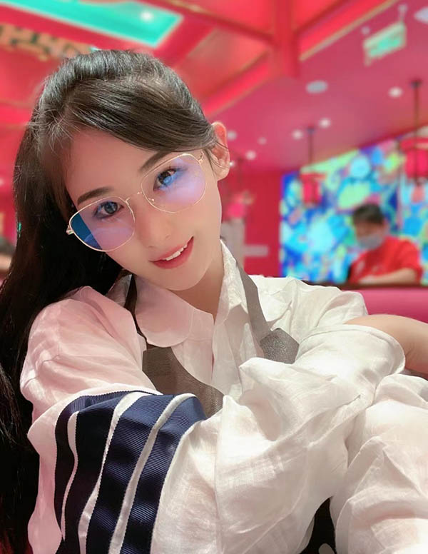 吉隆坡模特陪游